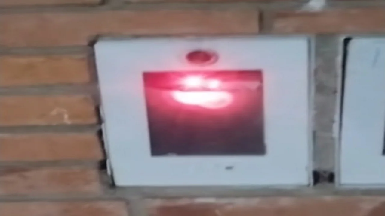 luz, medidor de luz, luz roja medidor